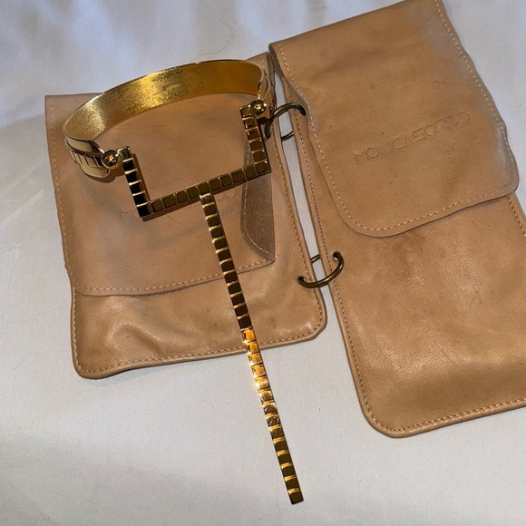 Monica Sordo Croissette Necklace - Picture 7 of 16